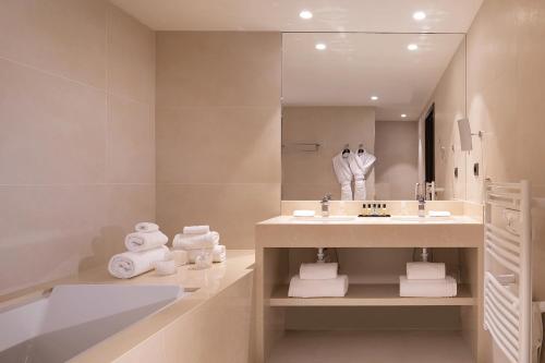 Royal Hainaut Spa & Resort Hotel - image 6