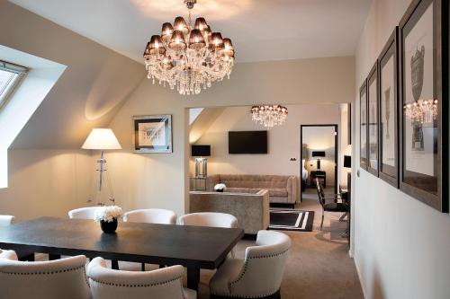 Royal Hainaut Spa & Resort Hotel - image 12