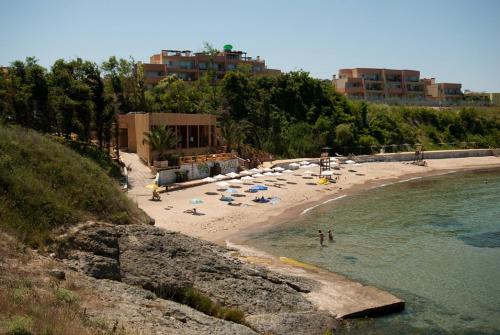 Beach, Friends Family Hotel in Lozenets