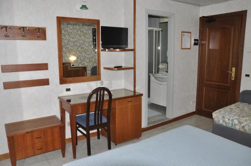 Hotel de France - main image