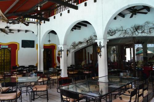 Restaurante, Hotel Posada de Don Jose in Retalhuleu