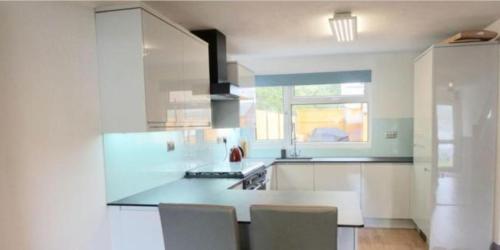 Corporate Large Modern 3 Bedroom House, , Essex