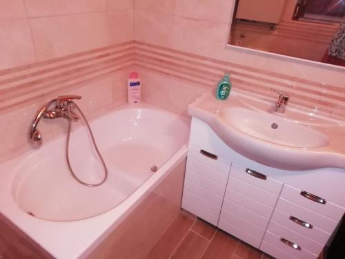 Vannas istaba, B&B Belle Donne in Palazzo San Gervasio