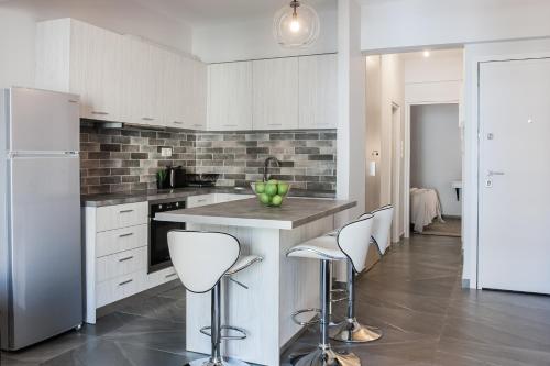 Apartment image 8