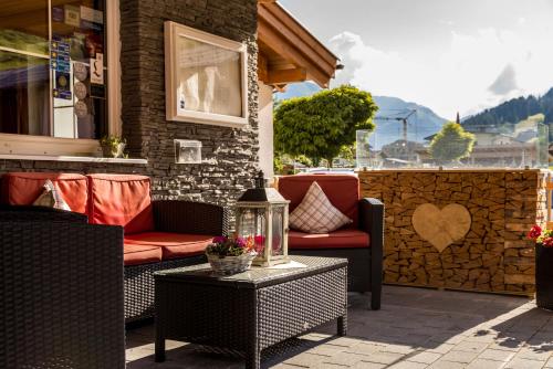 陽台/露台, 伯格萬歲沃爾夫酒店 (Wohlfuhlhotel Berg Heil) in 霍爾茨高