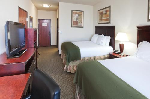 Holiday Inn Express Hotel and Suites Corsicana I-45 - Corsicana, TX TX 75109