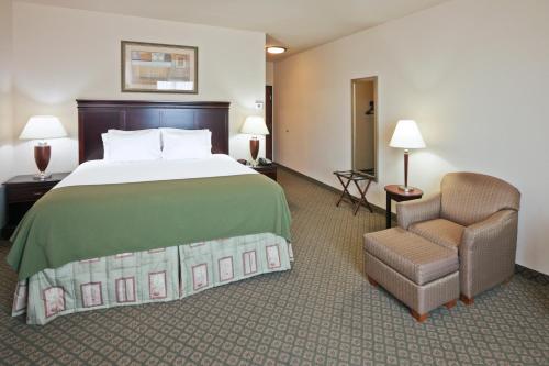 Holiday Inn Express Hotel and Suites Corsicana I-45, an IHG Hotel
