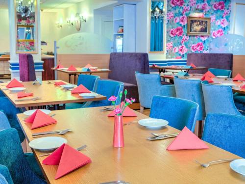 Langstone Cliff Hotel - image 10