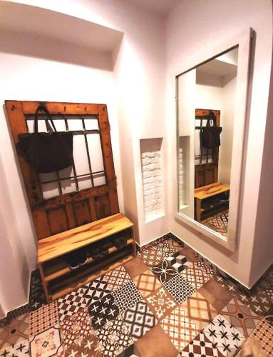 2 Bedroom Apartment near Heroes Square, Budapest