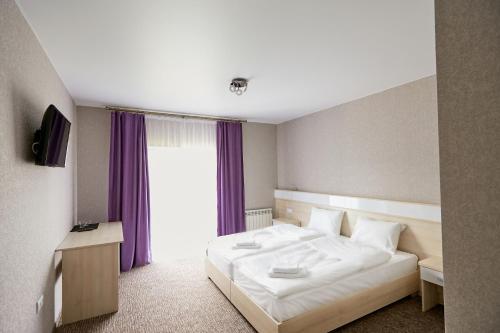 Deluxe Double or Twin Room with Balcony