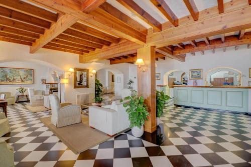 Lobby, Hotel Sis Pins in Puerto Pollensa / Pollensa