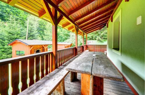 Balkon/Terrasse, Chata pod Mravenecnikem in Loucna Nad Desnou