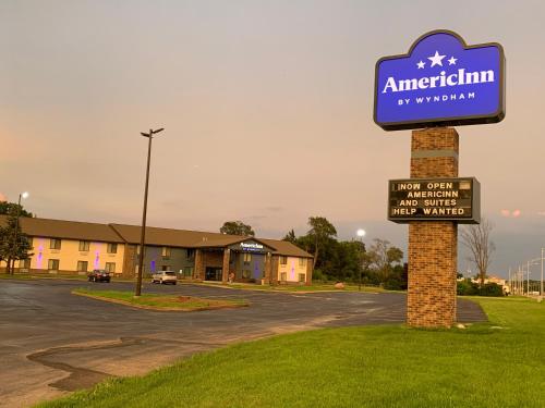 AmericInn by Wyndham Prairie du Chien