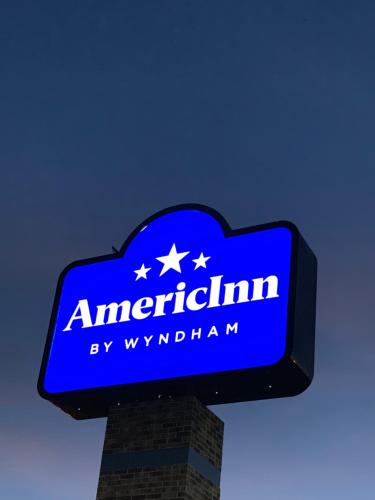 AmericInn by Wyndham Prairie du Chien