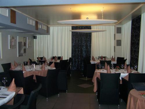 Hotel Les Mignees - image 11