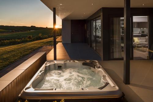 Джакузі, Lochside House Hotel And Spa in Камнок