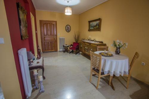  The classic and comfy apartment in Tríkala