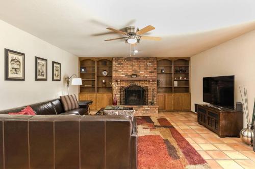 Bell Villa - Resort Living - Heated Pool and Hot Tub - Scottsdale - Events