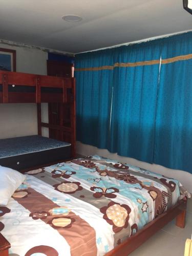 1 double bed, 1 bunk bed