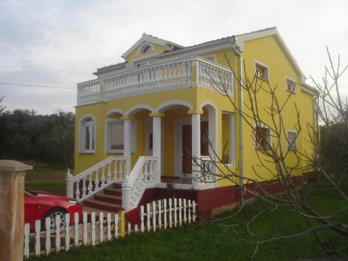 Apartments by the sea Kraj Pasman - 17783 Tkon 