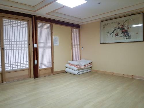 Hanok Story Guesthouse