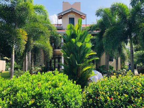Peacock Villa