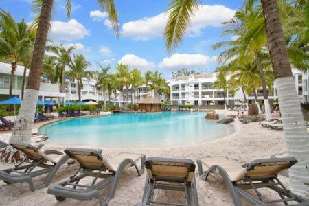 Elysium The Beach Club Elysium The Beach Club is conveniently located in the popular Palm Cove area. The hotel offers a high standard of service and amenities to suit the individual needs of all travelers. Service-minded st