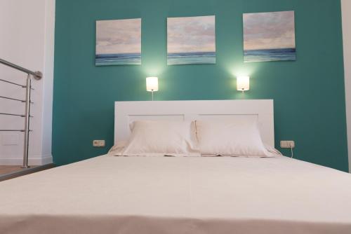 Two-Bedroom Apartment image 6