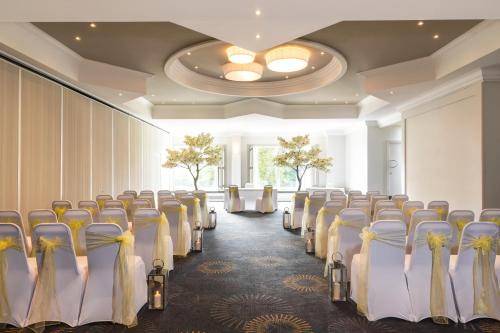 Mercure Bedford Centre Hotel - image 3