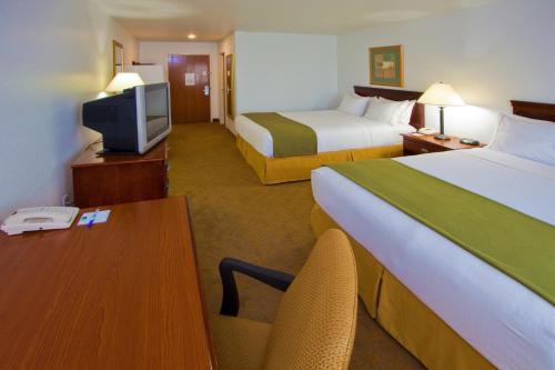 Holiday Inn Express Hotel & Suites Elkins by IHG in Elkins, USA