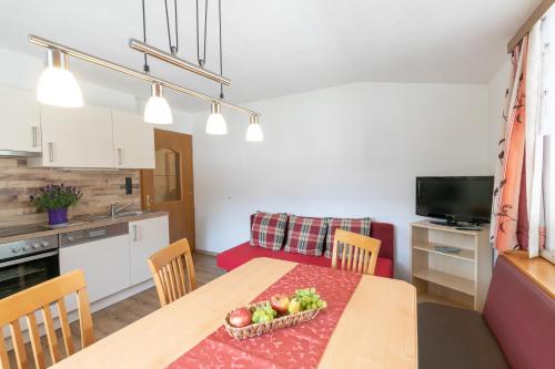 Kitchen, Appartmenthaus Martina in Zell am Ziller