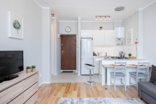 Apartments City Center by Renters - image 9