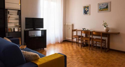  ALTIDO Charming 1 bed Apt next to the Villa Olmo, Pension in Como