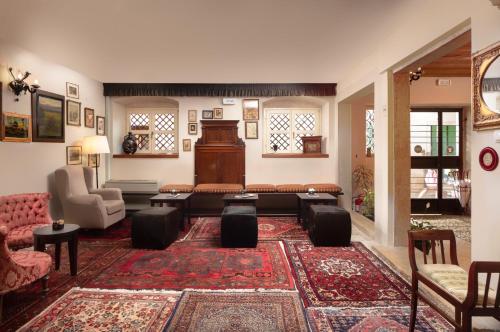 Hotel Angelo d'Oro - image 2