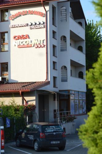 Complex Ramiro, Suceava