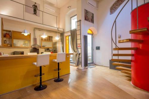  Hintown Cinema Loft, Pension in Pisa