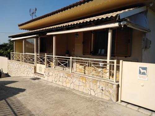  Thea sto vouno in 480 62 Kanallaki