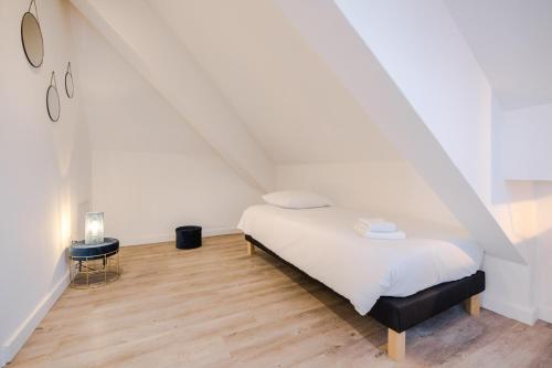 Le bleu des Roches noires T3 BIS