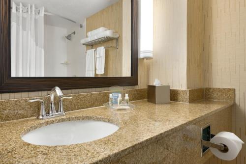 Holiday Inn & Suites Duluth-Downtown by IHG in Duluth, USA