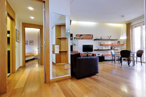 Angelico Family Apartment - image 3