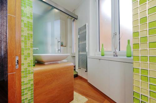 Angelico Family Apartment - image 10