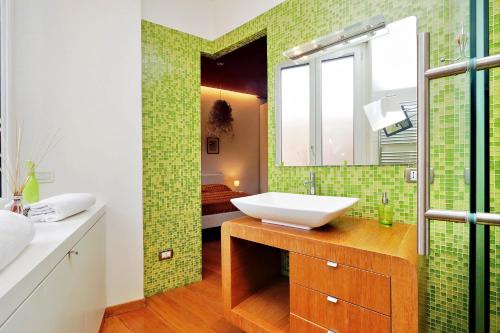 Angelico Family Apartment - image 14