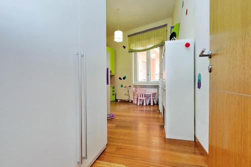 Angelico Family Apartment - image 2