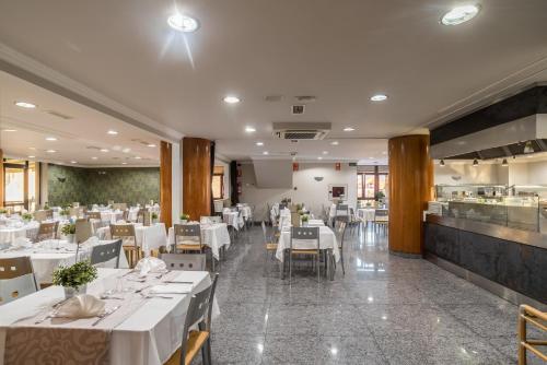Apartamentos Spa Villa Pasiega - image 8