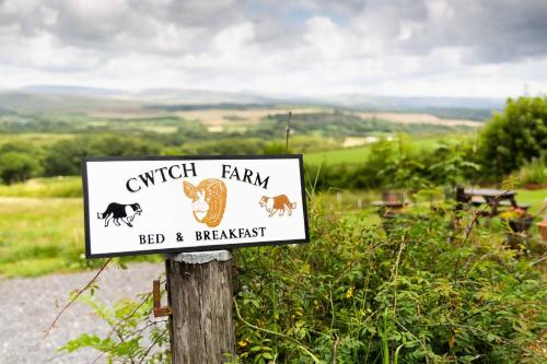 Cwtch Farm Bed & Breakfast chambre d'hôte Cilybebyll