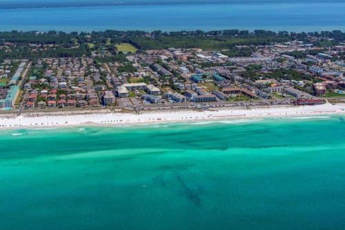 Sunny Daze at Sandprints by RealJoy Vacations - image 8