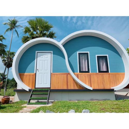 Hun resort