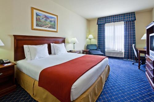 Holiday Inn Express Hotel & Suites Paragould, an IHG Hotel