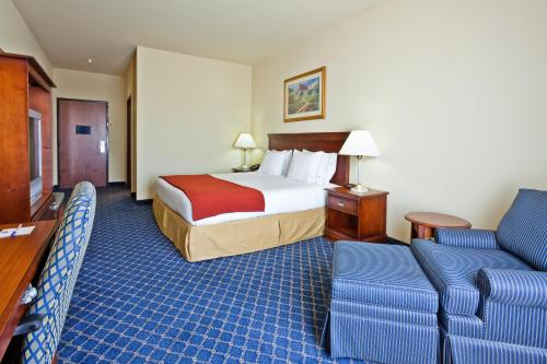 Holiday Inn Express Hotel & Suites Paragould, an IHG Hotel