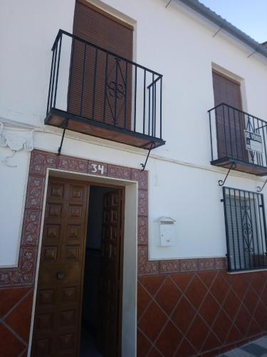  Maribella, Pension in Badolatosa bei El Tejar
